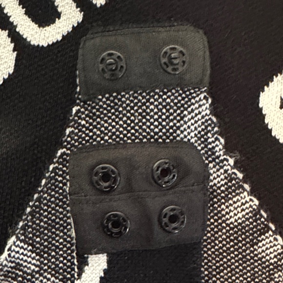 GUESS Rare Black + White Monochrome Bodysuit - Picture 5 of 10